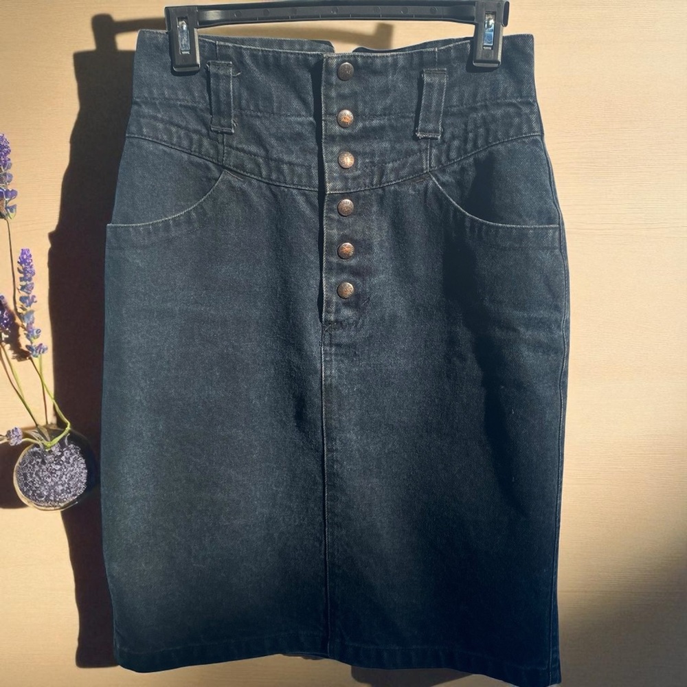 Vintage United Colors Of Benetton Dark Blue Denim Skirt
